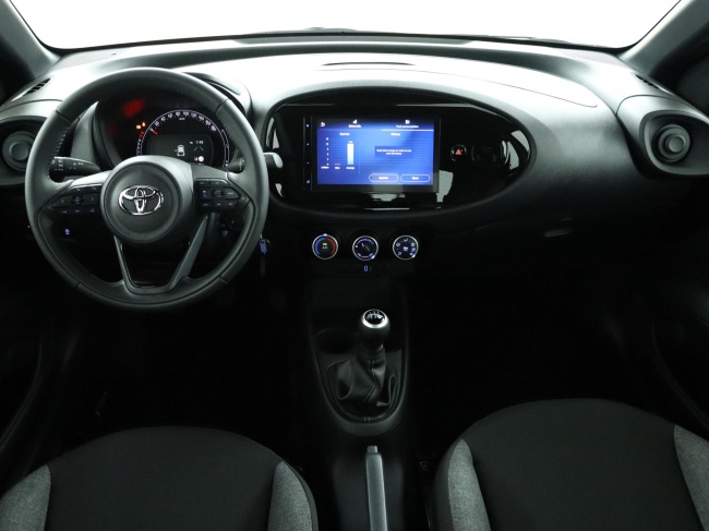 Toyota Aygo X - 1.0 VVT-i MT Play