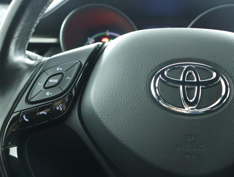 Toyota C-HR - 1.8 Hybrid Style 19
