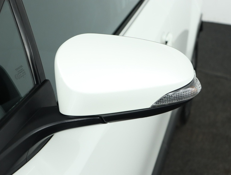 Toyota C-HR - 1.8 Hybrid Style 37