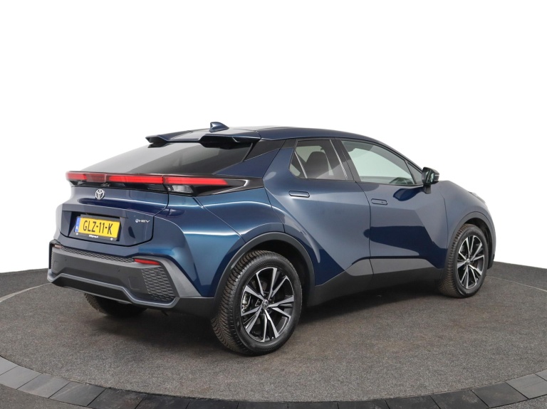 Toyota C-HR - 1.8 Hybrid 140 Dynamic 2