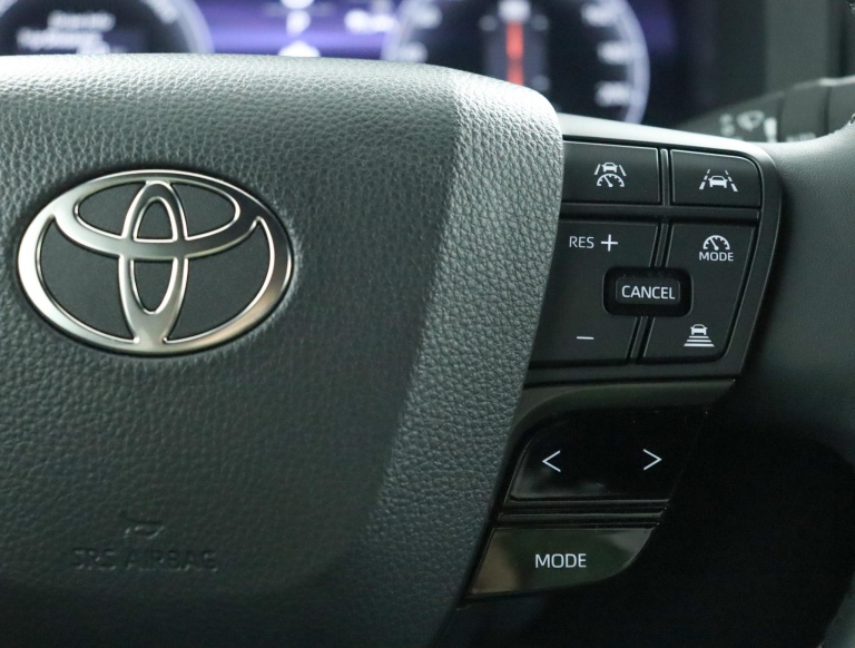 Toyota C-HR - 1.8 Hybrid 140 Dynamic 21