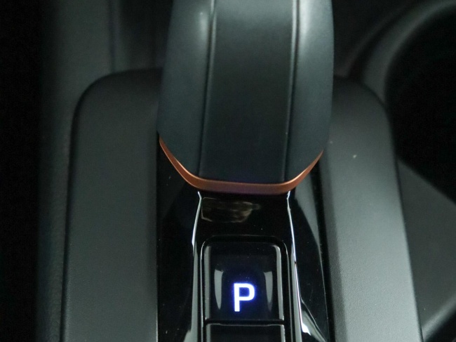 Toyota C-HR - 1.8 Hybrid 140 Dynamic