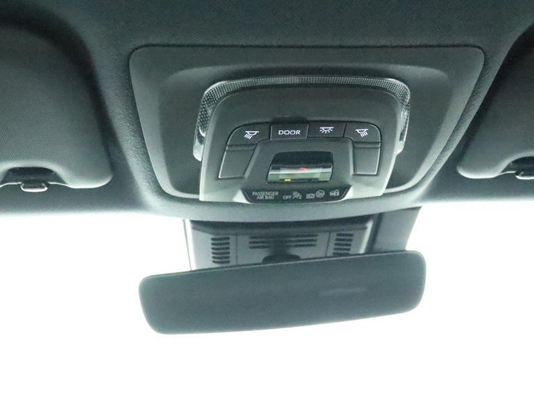 Toyota C-HR - 1.8 Hybrid 140 Dynamic 33