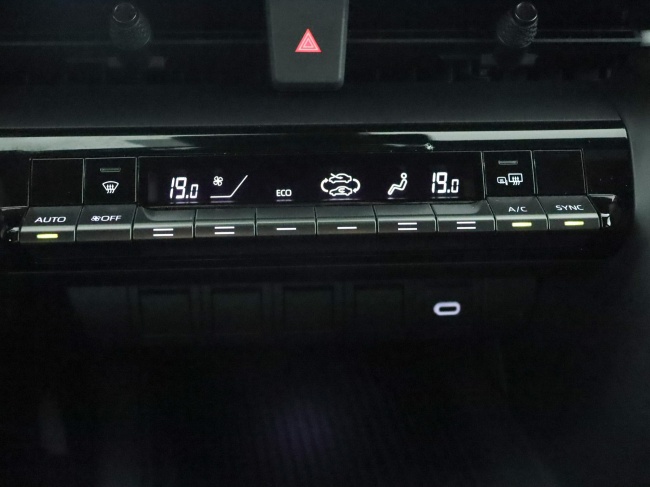 Toyota C-HR - 1.8 Hybrid 140 Dynamic