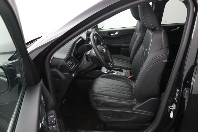 Ford Kuga - 2.5 PHEV Vignale 11