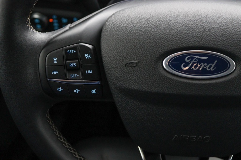 Ford Kuga - 2.5 PHEV Vignale 21