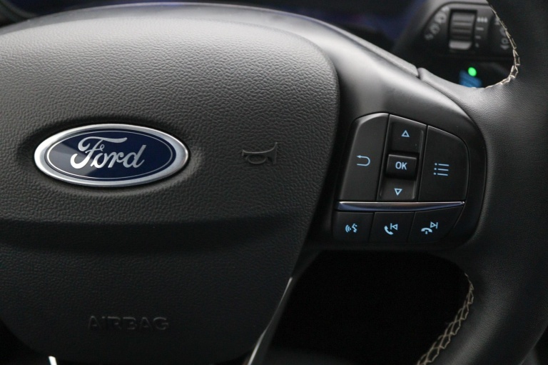 Ford Kuga - 2.5 PHEV Vignale 22