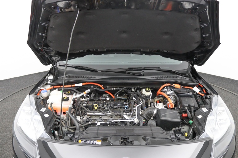Ford Kuga - 2.5 PHEV Vignale 35