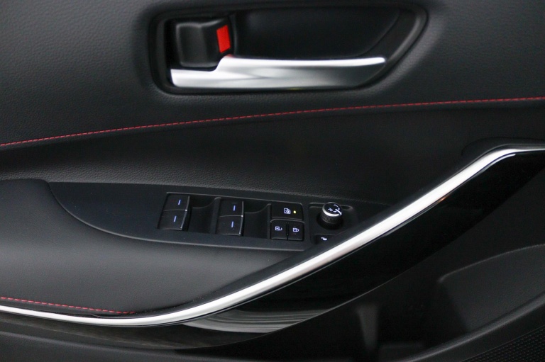 Toyota Corolla Touring Sports - 2.0 Hybrid Executive 30