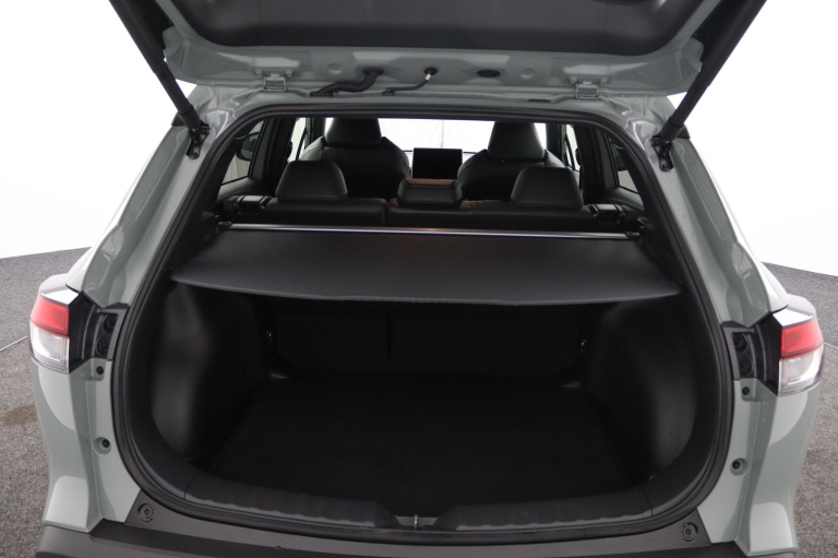 Toyota Corolla Cross - Hybrid 140 Style 23