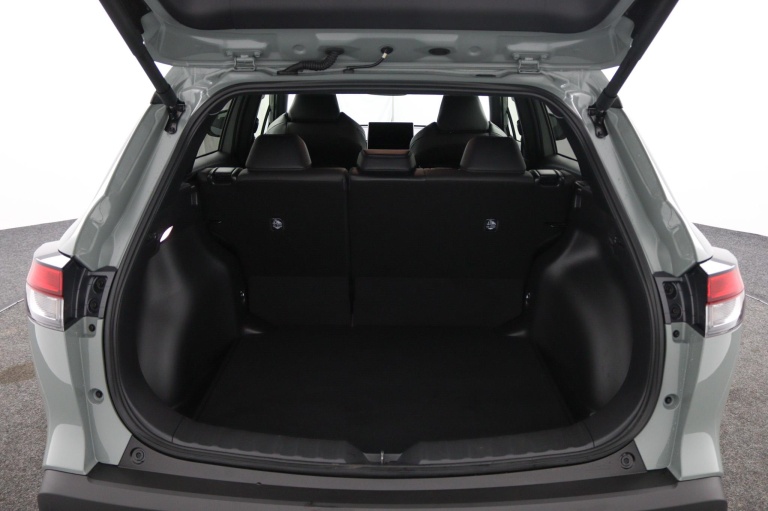 Toyota Corolla Cross - Hybrid 140 Style 24