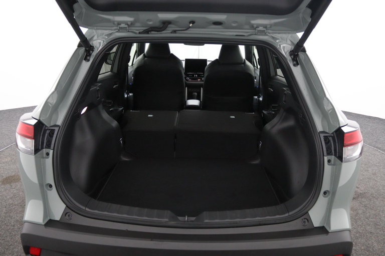 Toyota Corolla Cross - Hybrid 140 Style 26