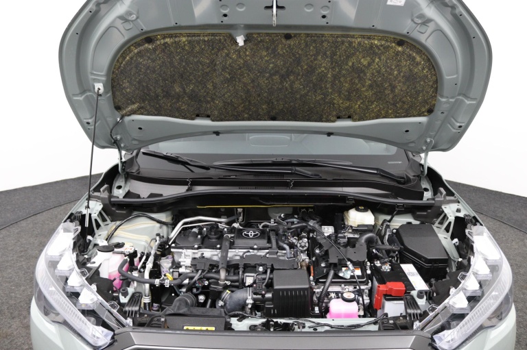 Toyota Corolla Cross - Hybrid 140 Style 36