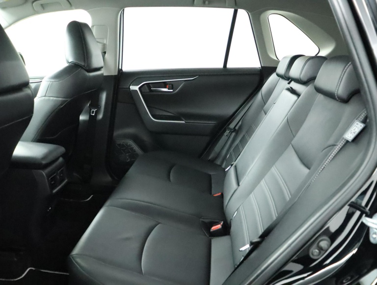 Toyota RAV4 - 2.5 Hybrid Executive 18
