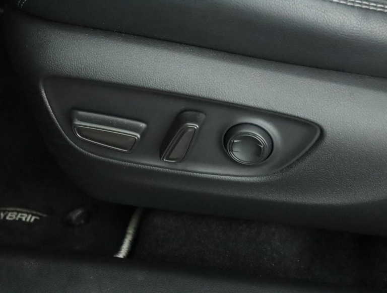 Toyota RAV4 - 2.5 Hybrid Executive 40