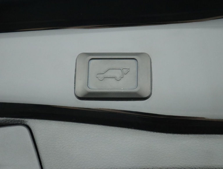 Toyota RAV4 - 2.5 Hybrid Executive 45