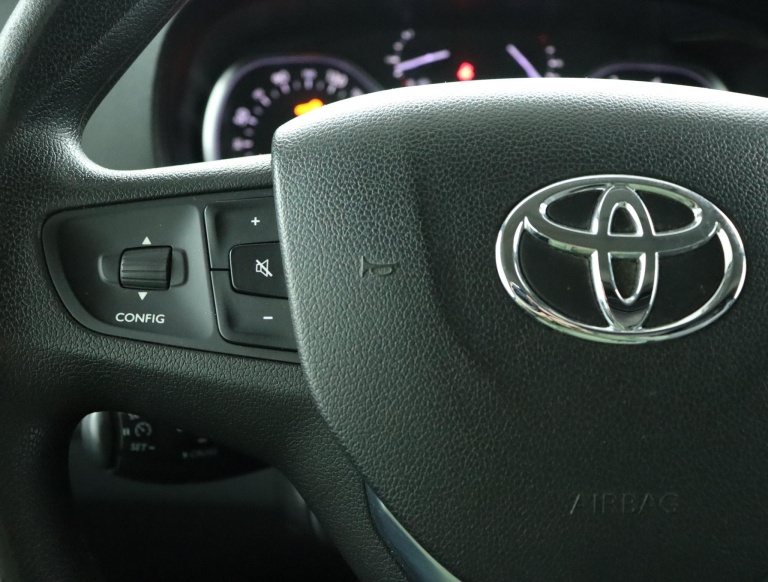 Toyota PROACE Worker - 2.0 D-4D Professional 18
