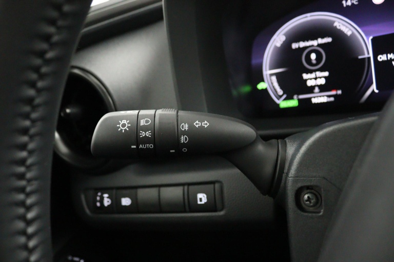 Toyota C-HR - 1.8 Hybrid 140 Dynamic 19
