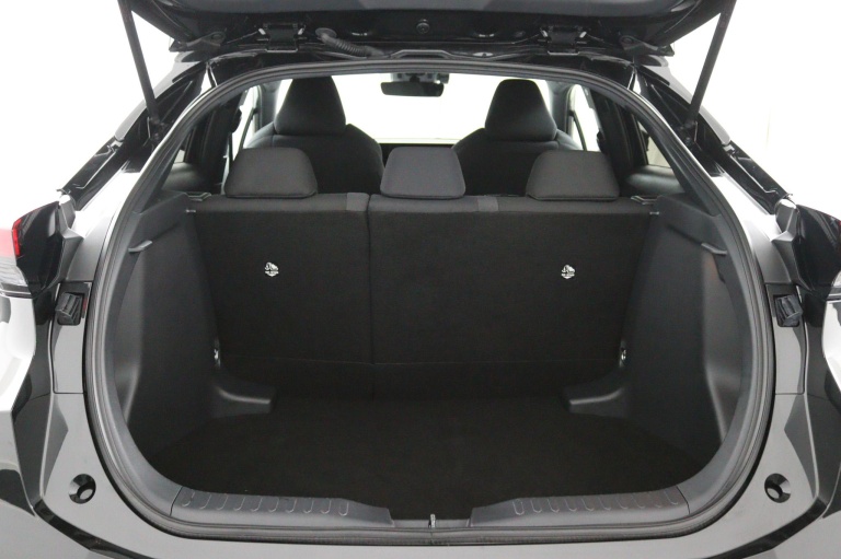 Toyota C-HR - 1.8 Hybrid 140 Dynamic 27