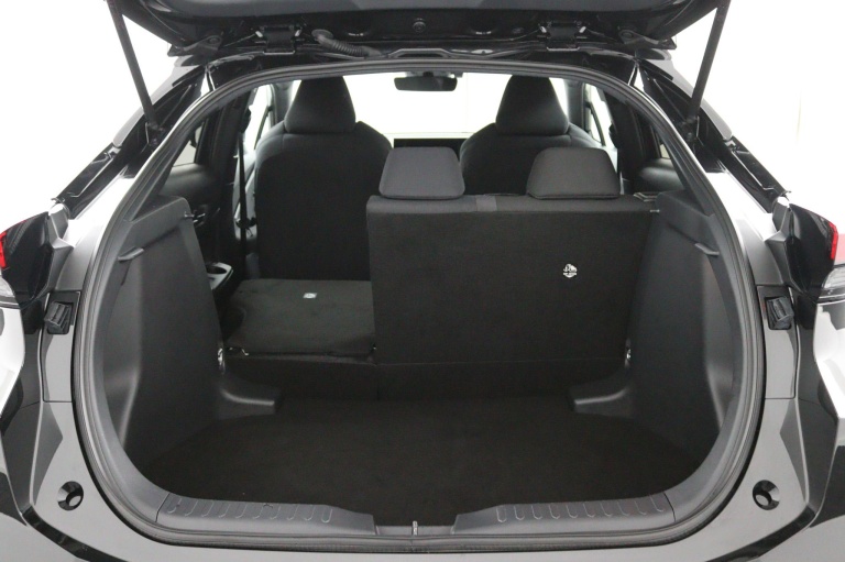 Toyota C-HR - 1.8 Hybrid 140 Dynamic 28