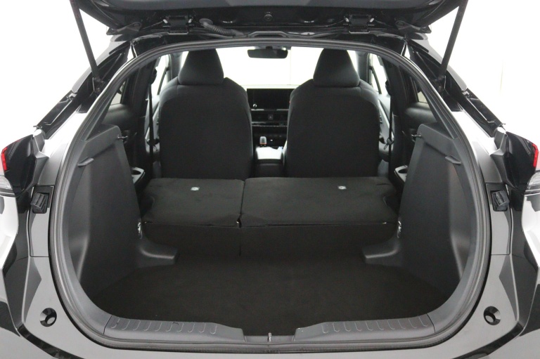 Toyota C-HR - 1.8 Hybrid 140 Dynamic 29