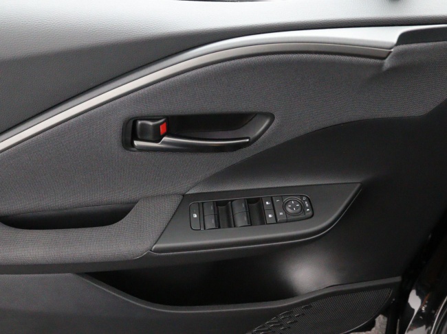 Toyota C-HR - 1.8 Hybrid 140 Dynamic