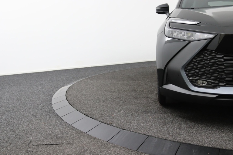 Toyota C-HR - 1.8 Hybrid 140 Dynamic 34