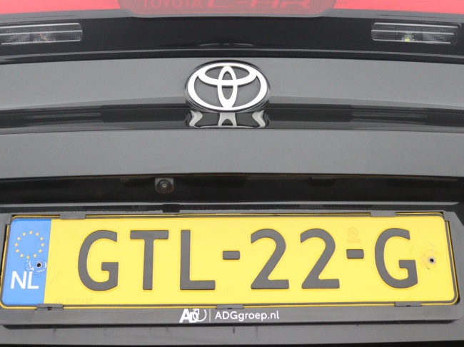 Toyota C-HR - 1.8 Hybrid 140 Dynamic