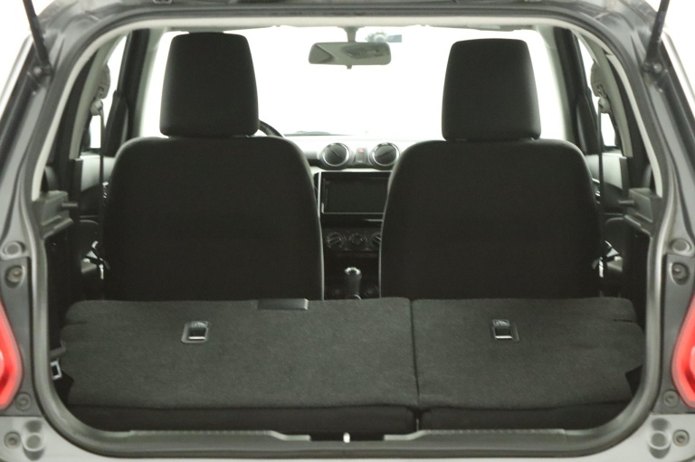 Suzuki Swift - 1.2 Select Smart Hybrid 26