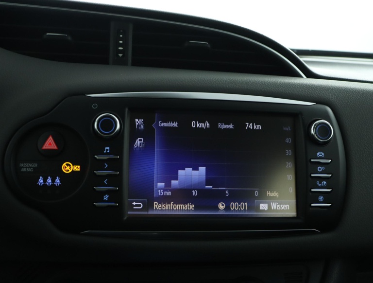 Toyota Yaris - 1.5 VVT-i Aspiration 44