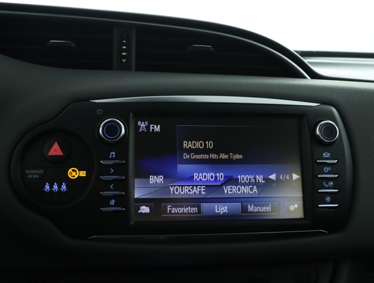 Toyota Yaris - 1.5 VVT-i Aspiration 8