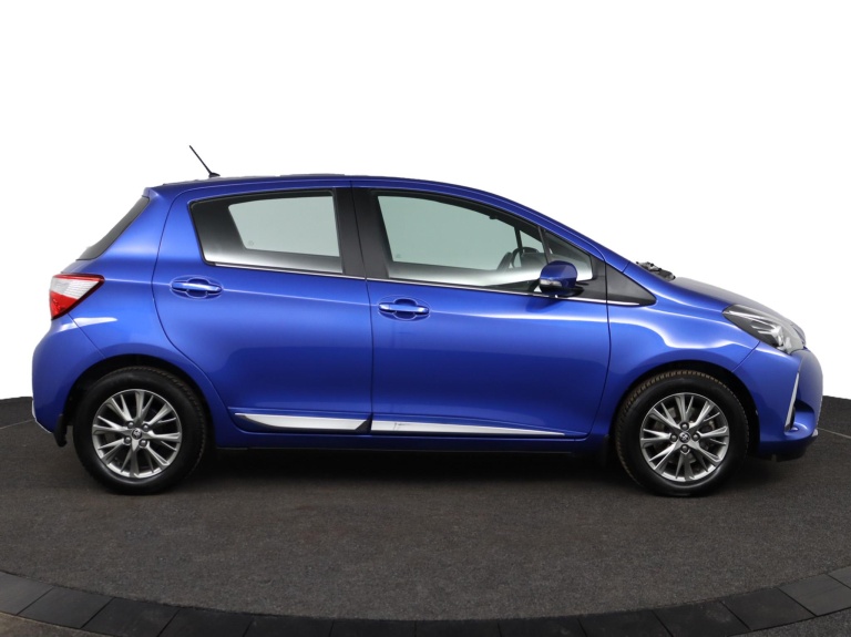 Toyota Yaris - 1.5 VVT-i Executive 13