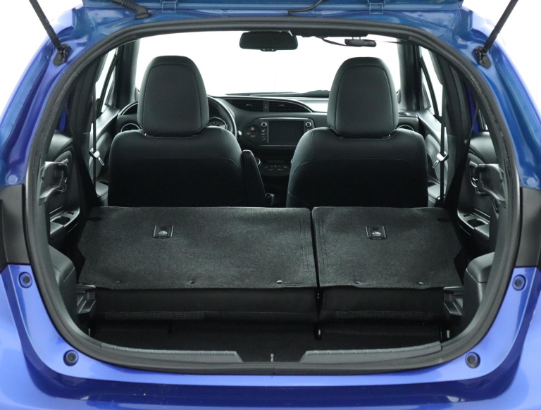 Toyota Yaris - 1.5 VVT-i Executive 26