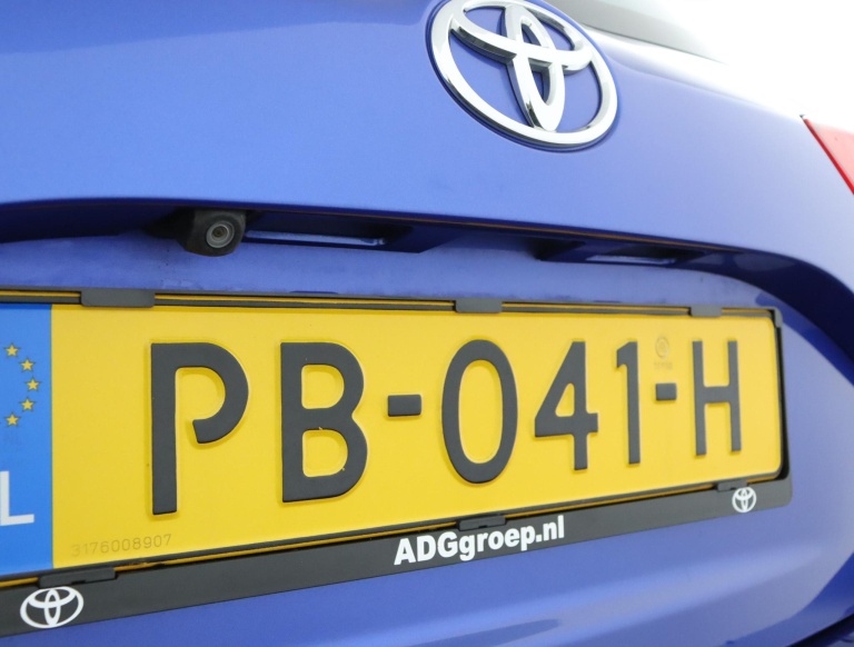 Toyota Yaris - 1.5 VVT-i Executive 41