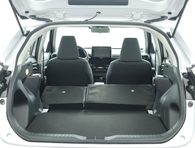 Toyota Yaris Cross - 1.5 Hybrid 115 Active 26