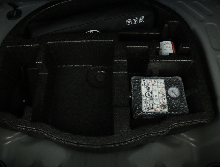 Toyota Yaris Cross - 1.5 Hybrid 115 Active 33