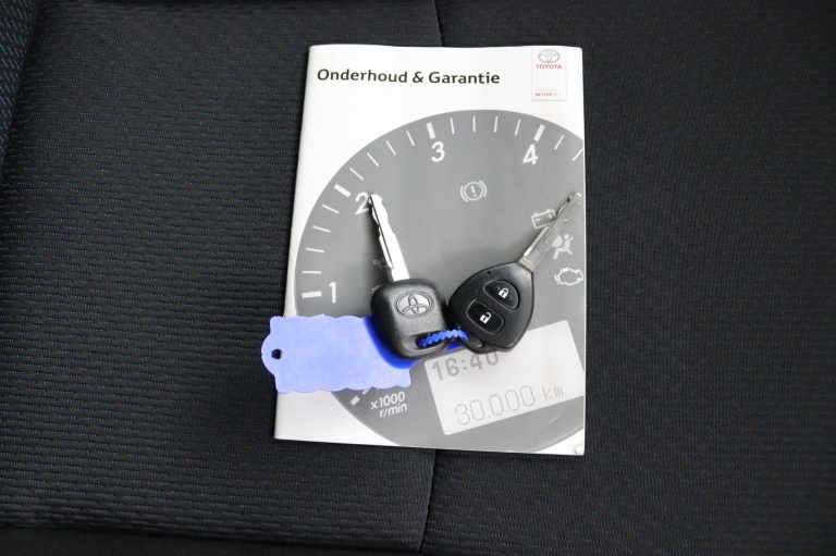Toyota Yaris - 1.5 Full Hybrid Aspiration 24