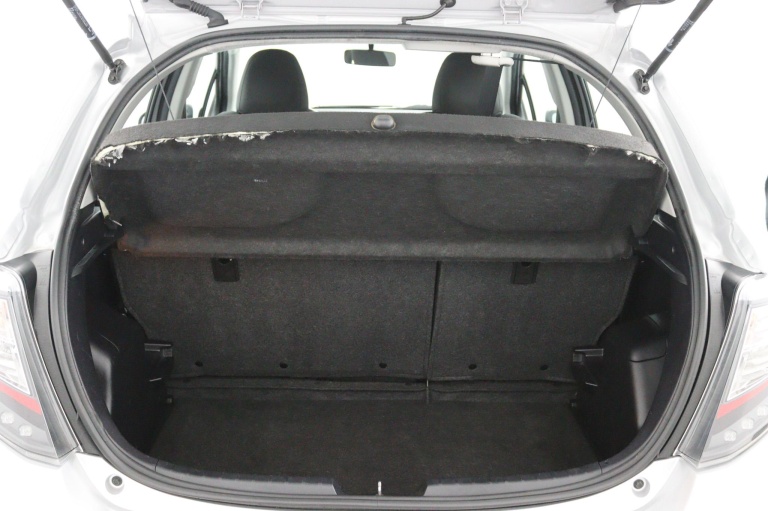 Toyota Yaris - 1.5 Full Hybrid Aspiration 27