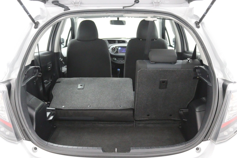 Toyota Yaris - 1.5 Full Hybrid Aspiration 29