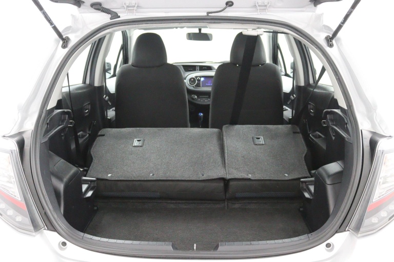 Toyota Yaris - 1.5 Full Hybrid Aspiration 30