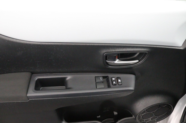 Toyota Yaris - 1.5 Full Hybrid Aspiration 32
