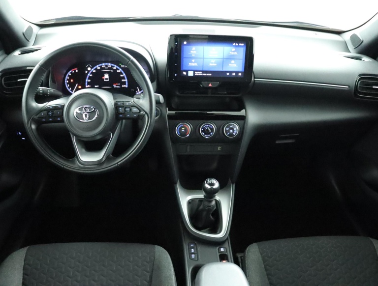 Toyota Yaris Cross - 1.5 VVT-I First Edition 4