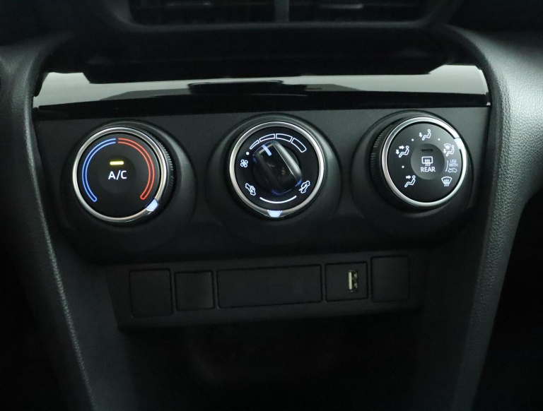 Toyota Yaris Cross - 1.5 VVT-I First Edition 7