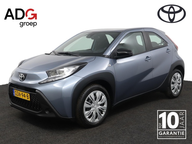 Toyota Aygo X - 1.0 VVT-i MT Play