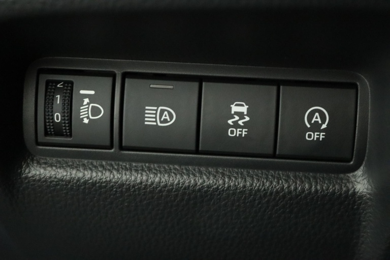 Toyota Aygo X - 1.0 VVT-i MT Play 29