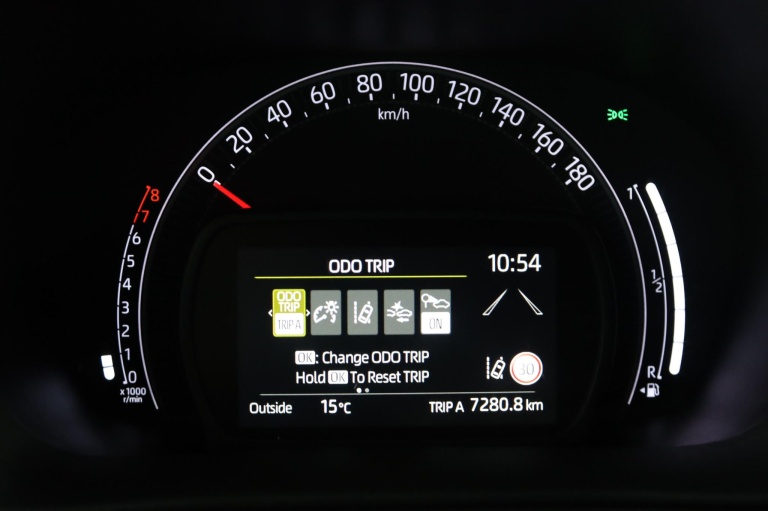 Toyota Aygo X - 1.0 VVT-i MT Play 50