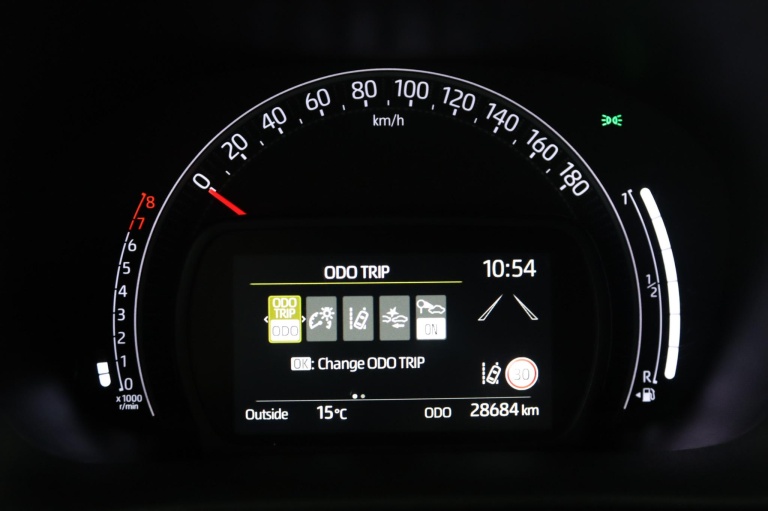 Toyota Aygo X - 1.0 VVT-i MT Play 6