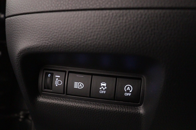 Toyota Aygo X - 1.0 VVT-i MT Play 28