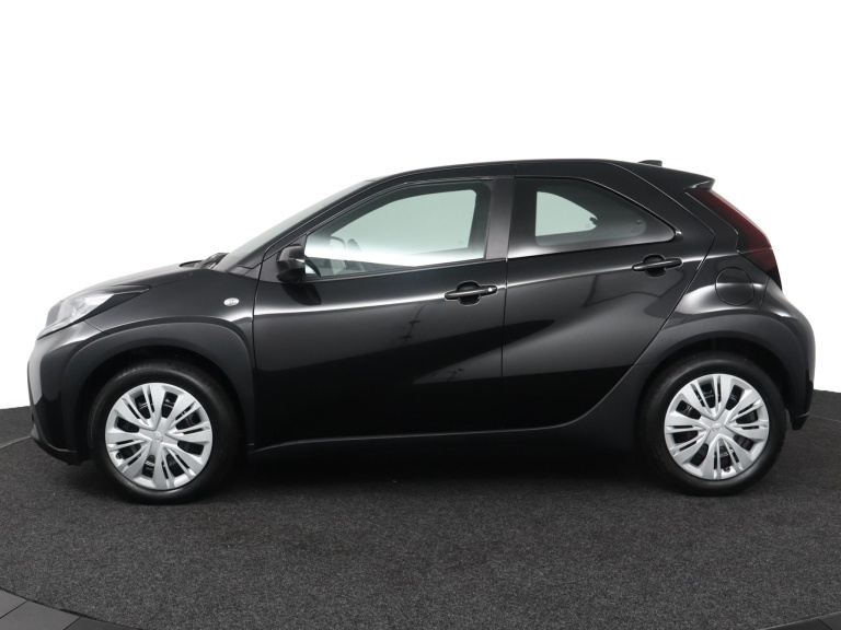 Toyota Aygo X - 1.0 VVT-i MT Play 3