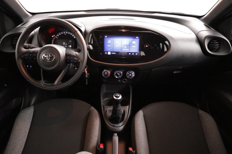 Toyota Aygo X - 1.0 VVT-i MT Play 4